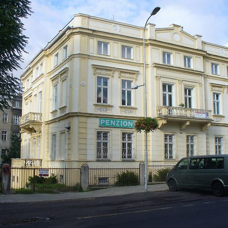 Hotel Dexter Cieplice Zewnętrze zdjęcie
